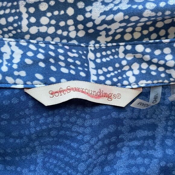 Soft Surroundings Blue Brigitte Tunic Style Blouse. Size Medium. - Picture 10 of 13